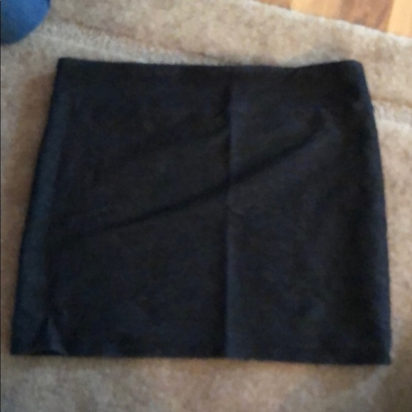 Mini Skirt - Picture 1 of 2